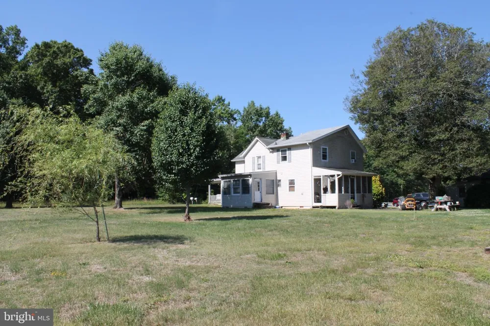 6019 HICKORY RIDGE RD Spotsylvania, VA 22551