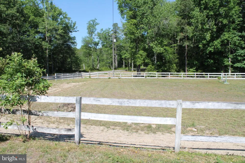 6019 HICKORY RIDGE RD Spotsylvania, VA 22551