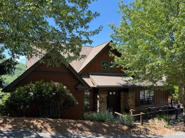 427 Spring Rock Road Burnsville, NC 28714