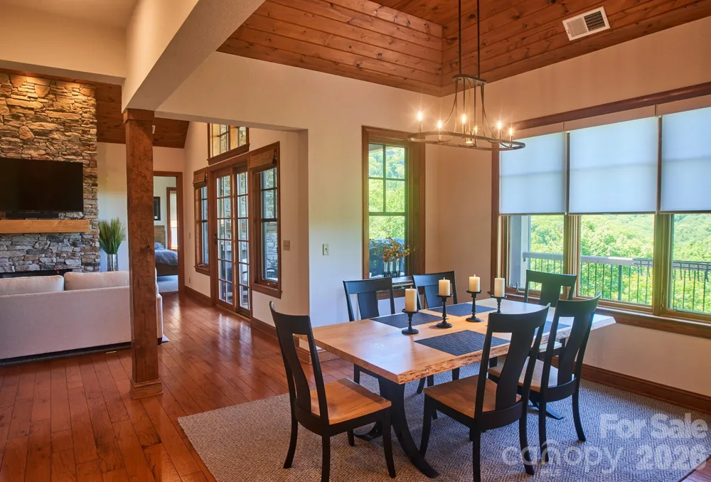 427 Spring Rock Road Burnsville, NC 28714
