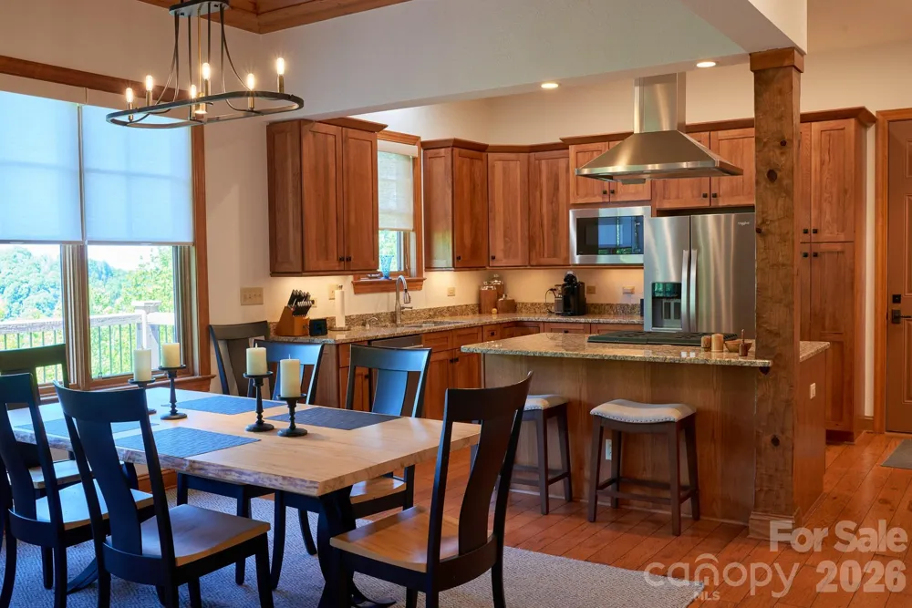 427 Spring Rock Road Burnsville, NC 28714