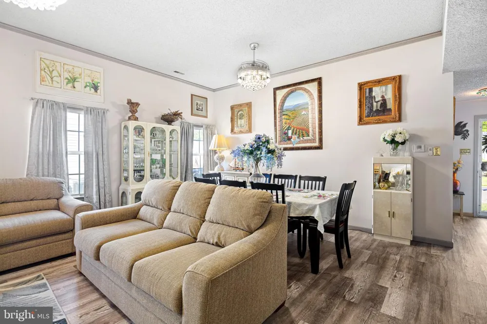 720 TRINIDAD BOULEVARD Williamstown, NJ 08094