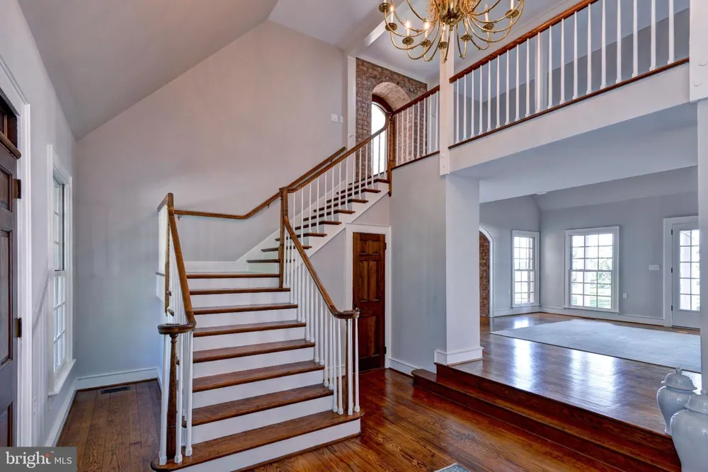 6454 CARMINES ISLAND LANE Hayes, VA 23072