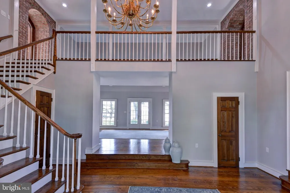 6454 CARMINES ISLAND LANE Hayes, VA 23072