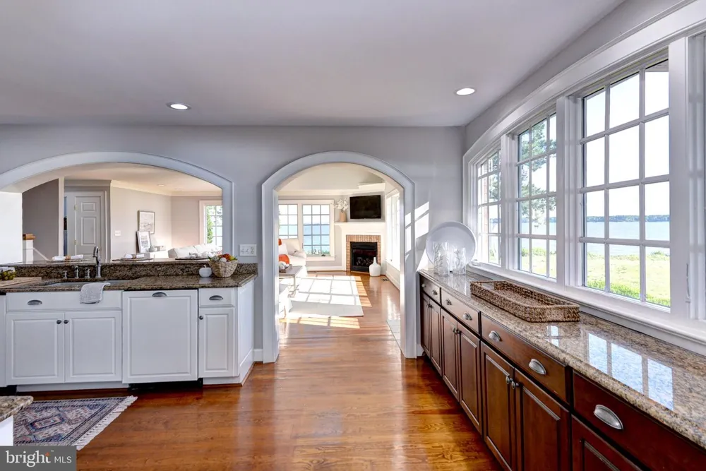6454 CARMINES ISLAND LANE Hayes, VA 23072