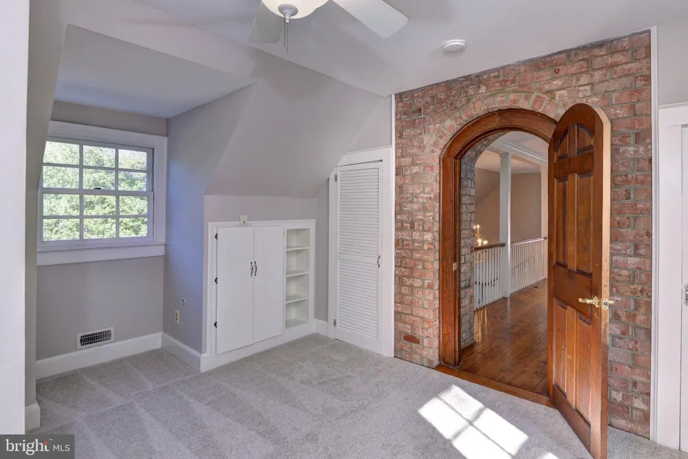 6454 CARMINES ISLAND LANE Hayes, VA 23072