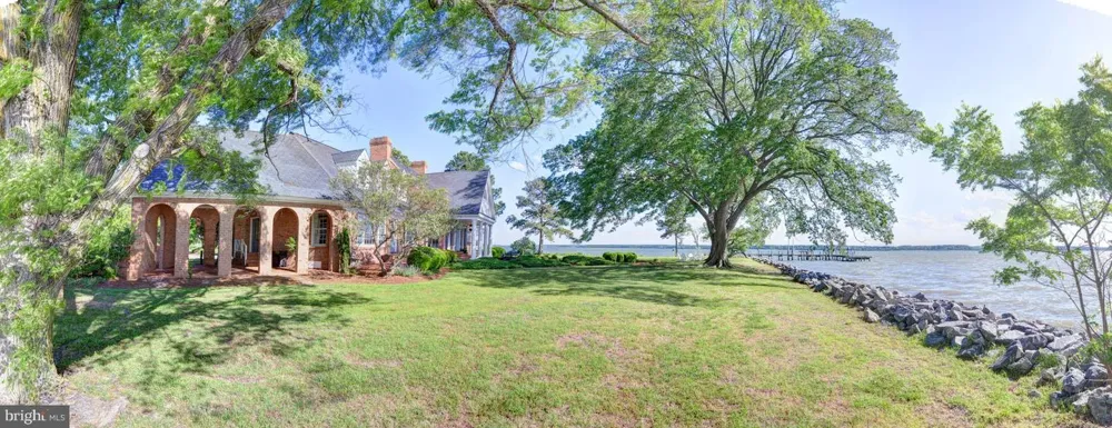 6454 CARMINES ISLAND LANE Hayes, VA 23072