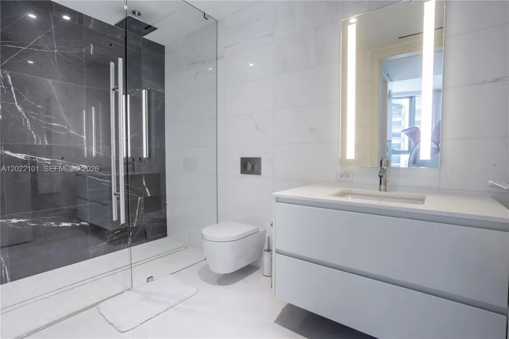 300 Biscayne Boulevard Way #2203C Miami, FL 33131