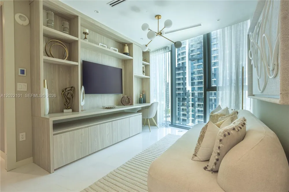 300 Biscayne Boulevard Way #2203C Miami, FL 33131