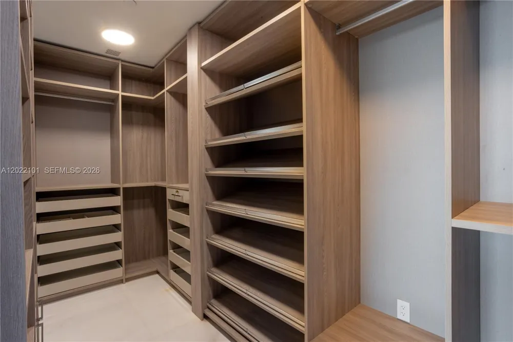 300 Biscayne Boulevard Way #2203C Miami, FL 33131