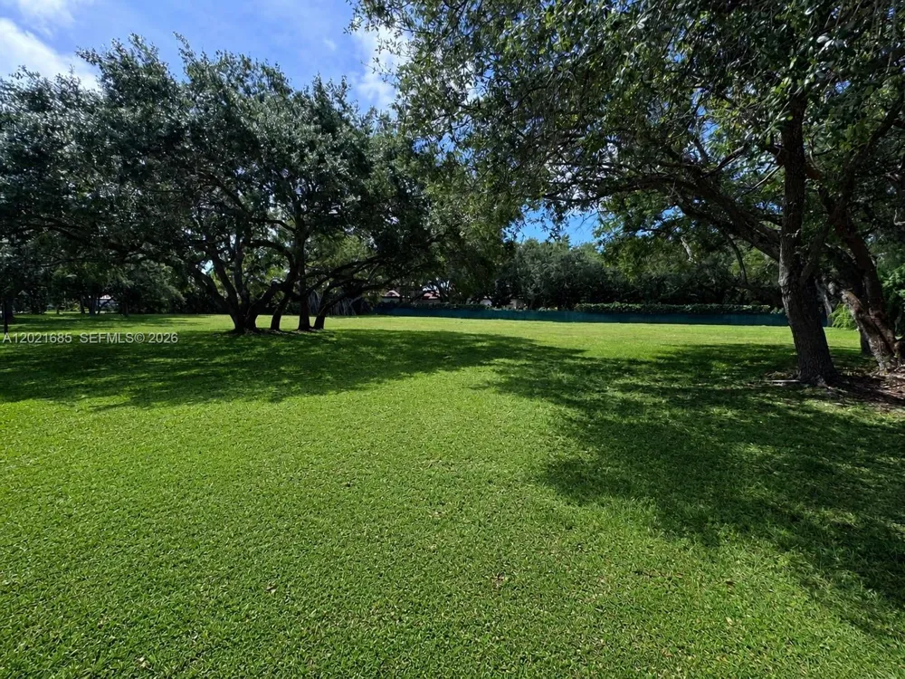 Sierra Cir Coral Gables, FL 33156