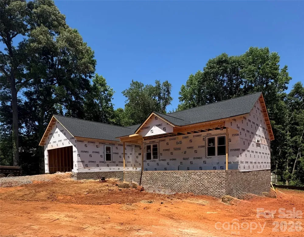 1895 Knolls Drive Newton, NC 28658