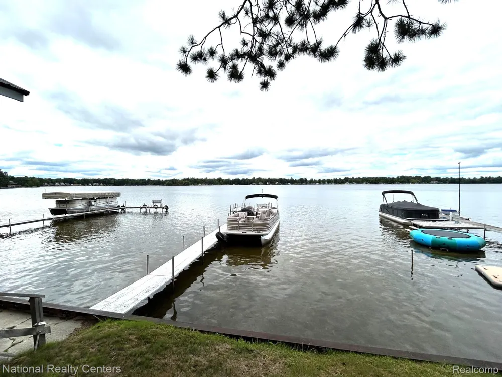 4951 Kokosing Road Plainfield Township, MI 48739