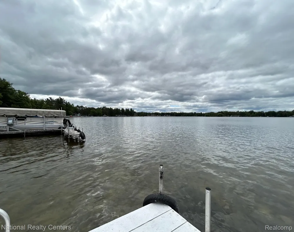 4951 Kokosing Road Plainfield Township, MI 48739