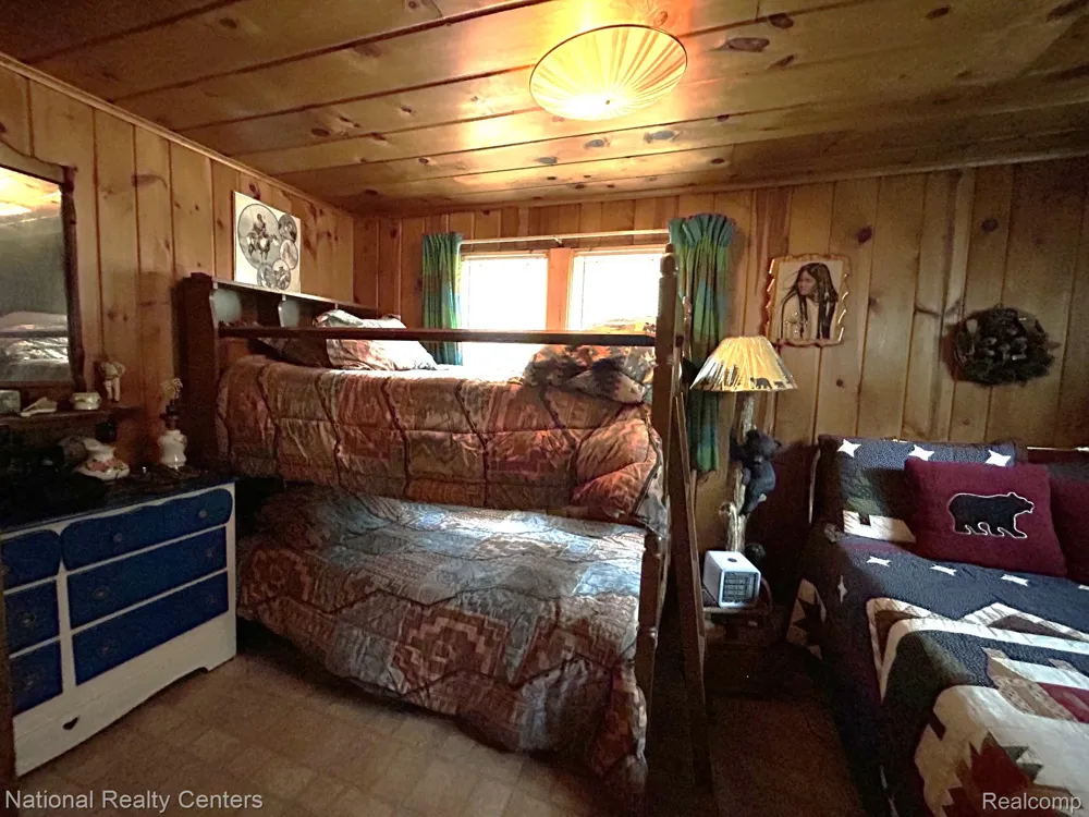 4951 Kokosing Road Plainfield Township, MI 48739