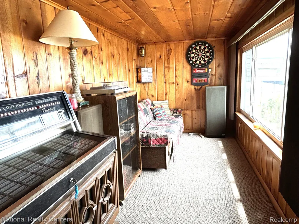 4951 Kokosing Road Plainfield Township, MI 48739