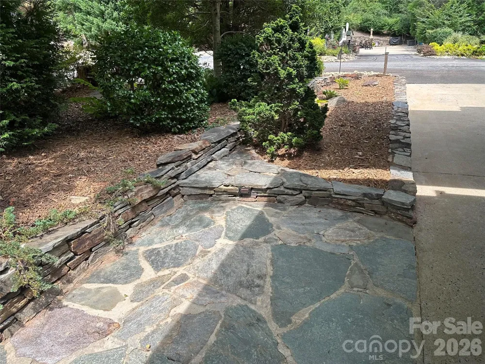 106 Cornell Circle Lake Lure, NC 28746