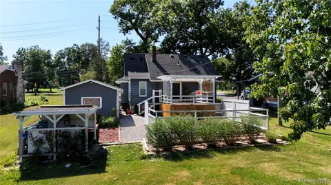 22827 Meridian Road