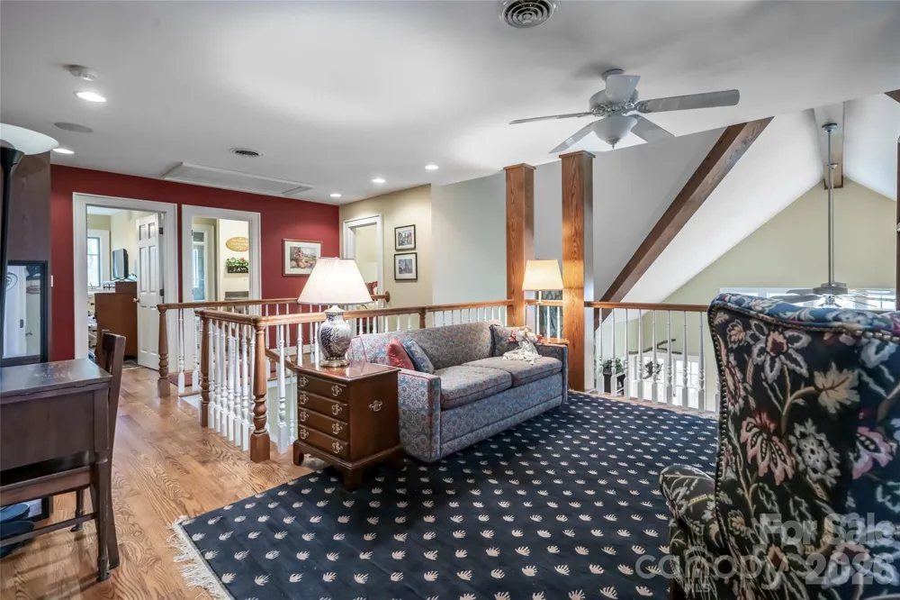 412 Granny Lewis Lane Mars Hill, NC 28754