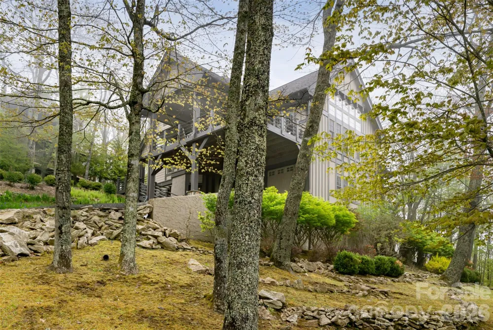 412 Granny Lewis Lane Mars Hill, NC 28754