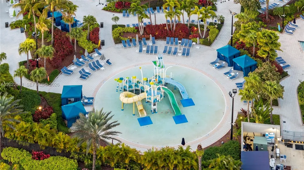 14501 Grove Resort #1304 Winter Garden, FL 34787