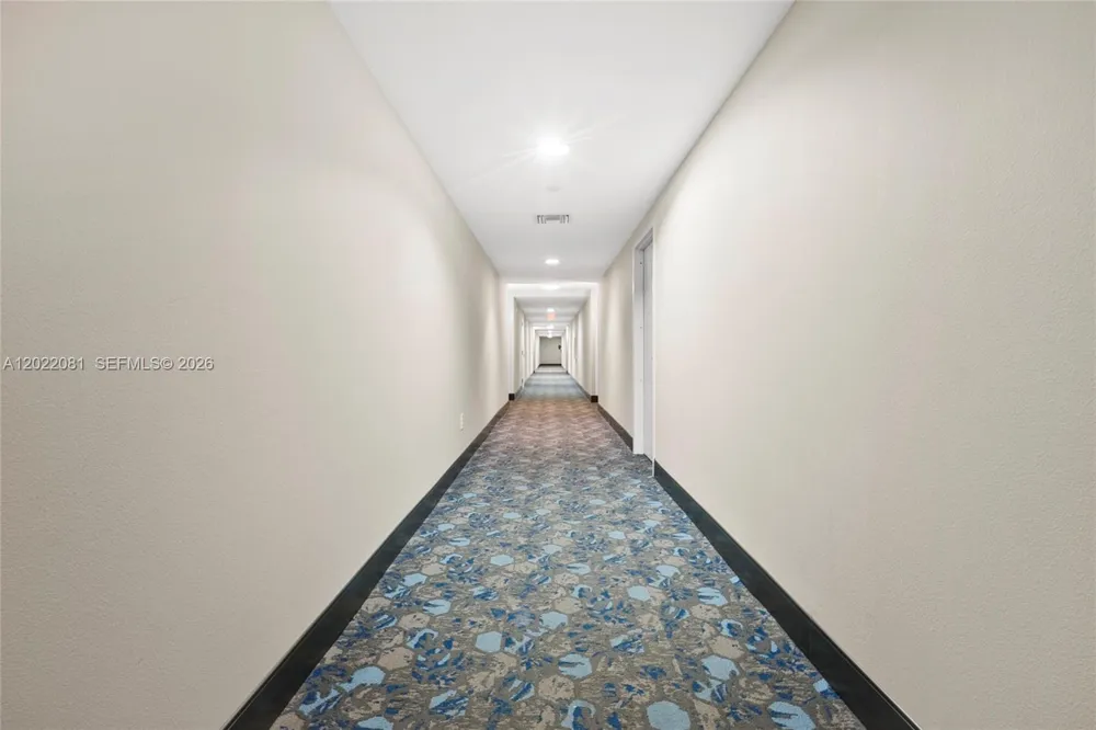 14501 Grove Resort #1304 Winter Garden, FL 34787