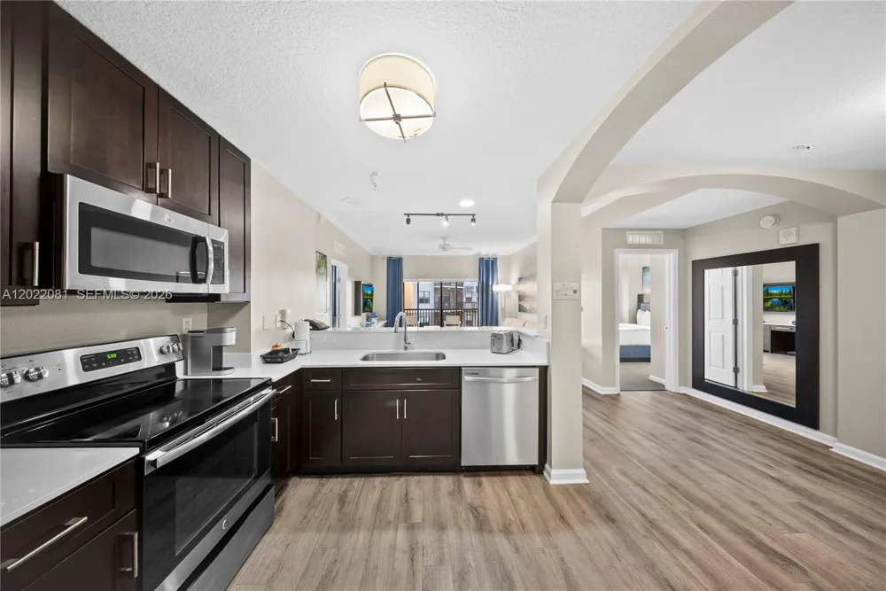 14501 Grove Resort #1304 Winter Garden, FL 34787