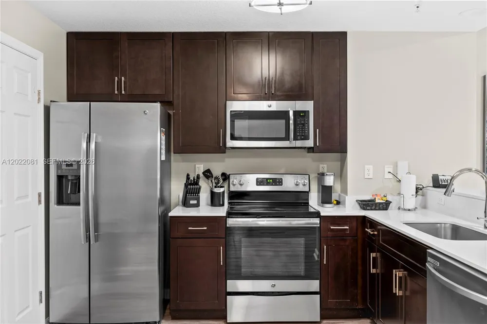 14501 Grove Resort #1304 Winter Garden, FL 34787