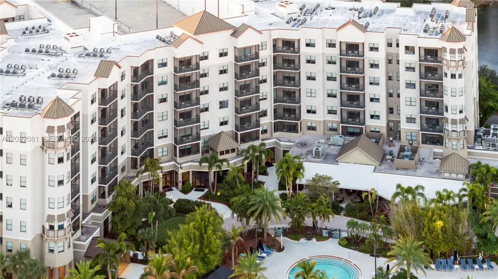 14501 Grove Resort #1304 Winter Garden, FL 34787