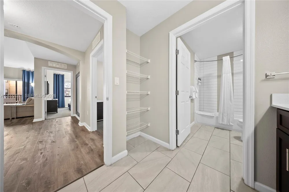 14501 Grove Resort #1304 Winter Garden, FL 34787