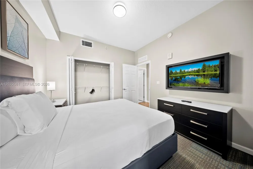 14501 Grove Resort #1304 Winter Garden, FL 34787