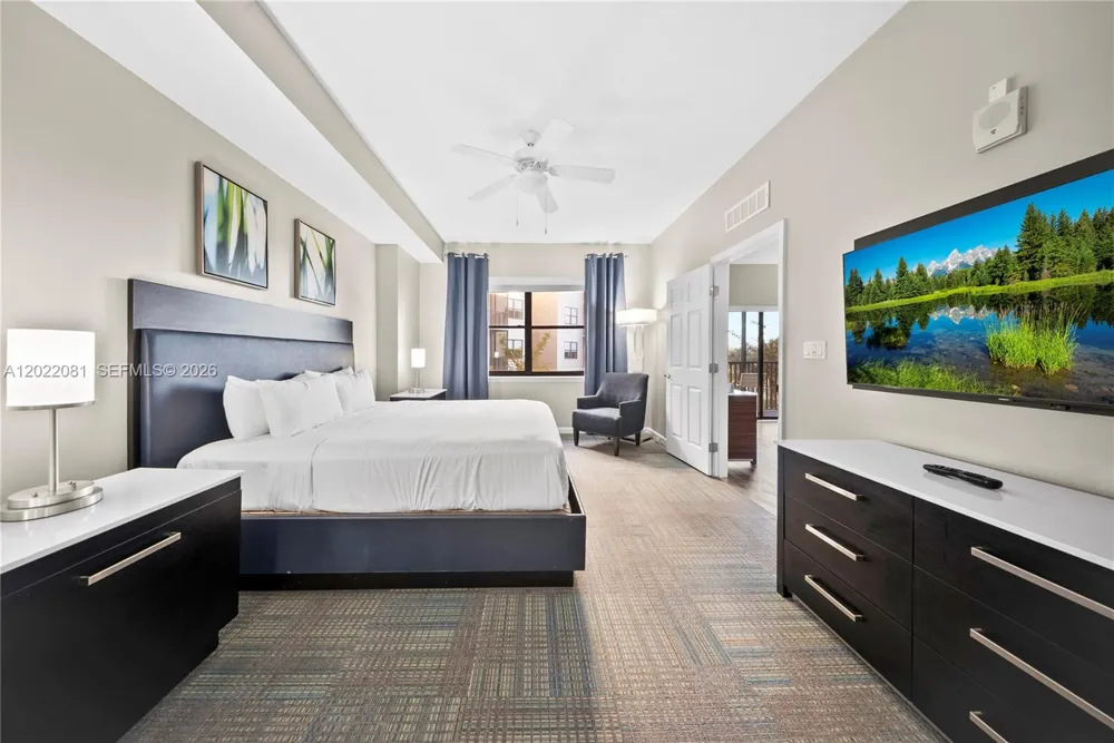 14501 Grove Resort #1304 Winter Garden, FL 34787