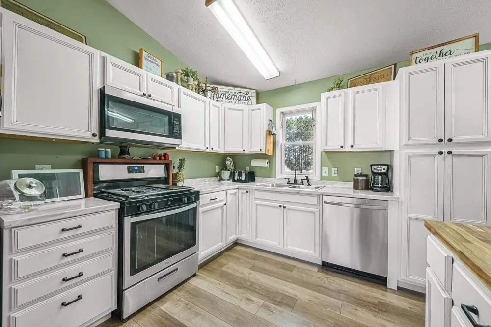 3821 S 39 ROAD Haring Charter Township, MI 49601