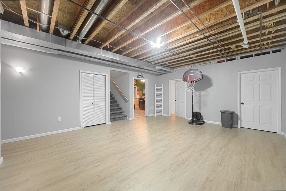 3821 S 39 ROAD Haring Charter Township, MI 49601