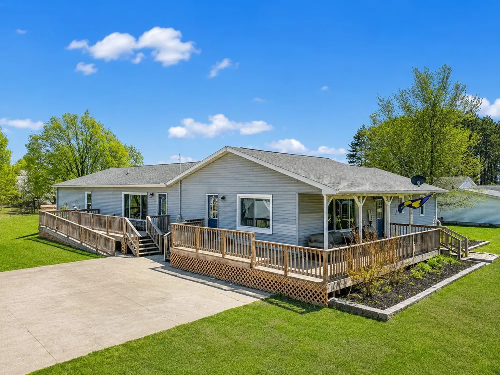 3821 S 39 ROAD Haring Charter Township, MI 49601
