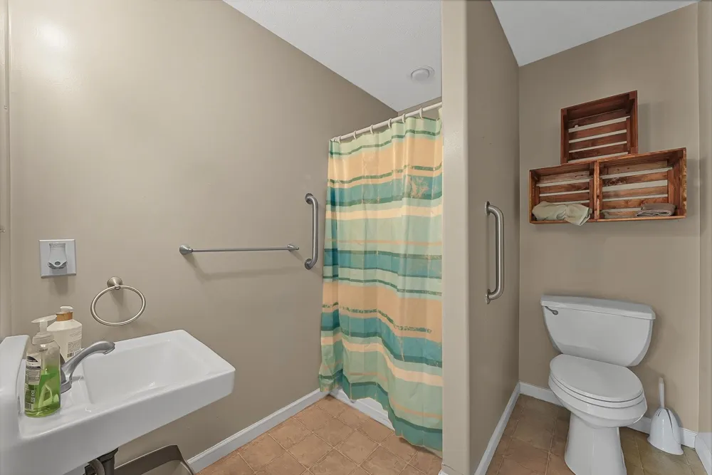 3821 S 39 ROAD Haring Charter Township, MI 49601