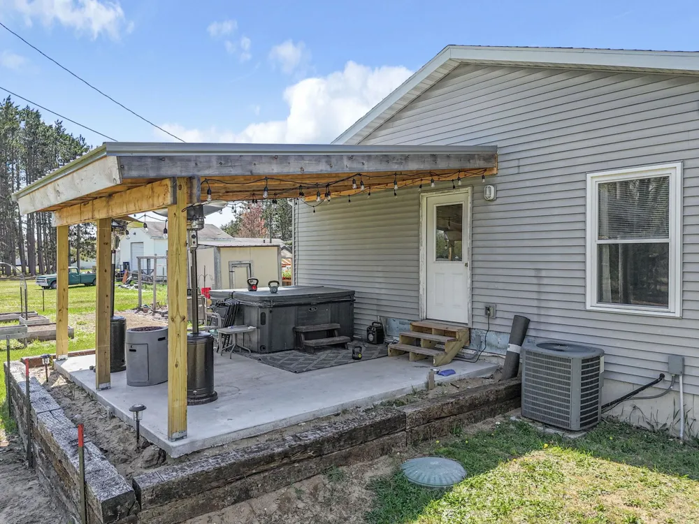 3821 S 39 ROAD Haring Charter Township, MI 49601