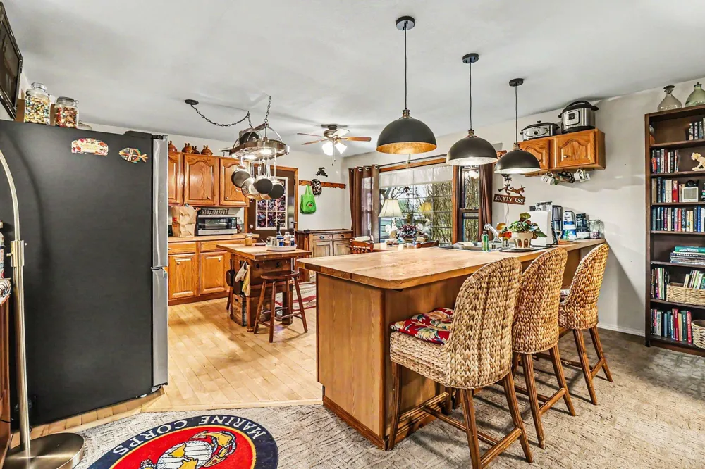 5739 Benzie Highway Joyfield Township, MI 49616