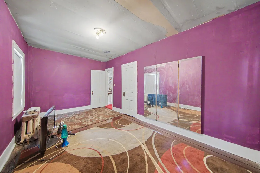 1011 W Maumee Street Adrian City, MI 49221