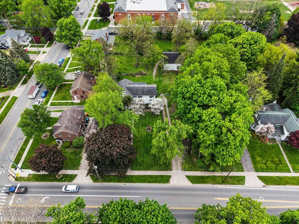 1011 W Maumee Street Adrian City, MI 49221