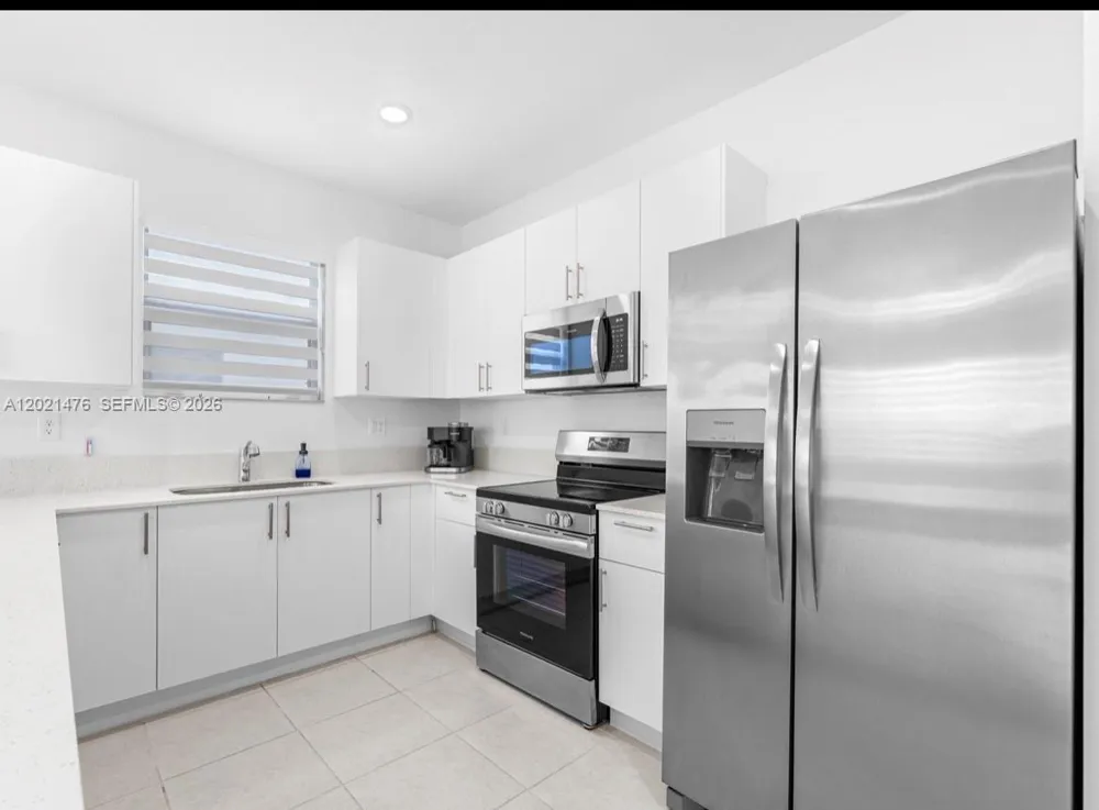 14884 SW 162nd St Miami, FL 33187