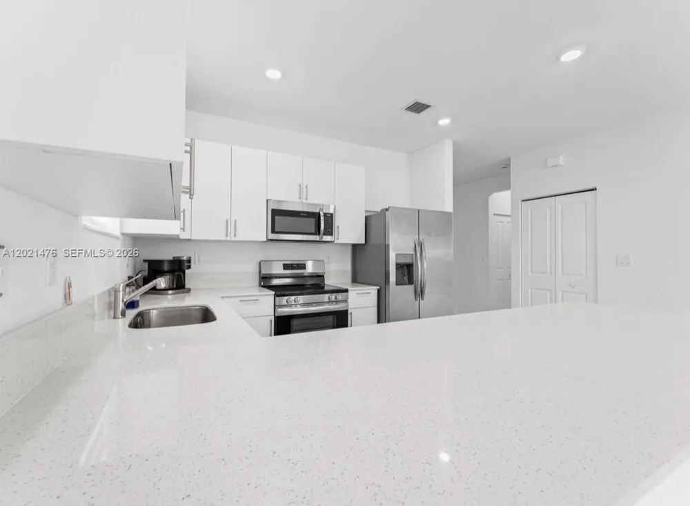 14884 SW 162nd St Miami, FL 33187