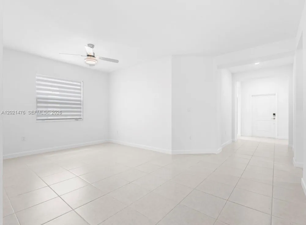 14884 SW 162nd St Miami, FL 33187