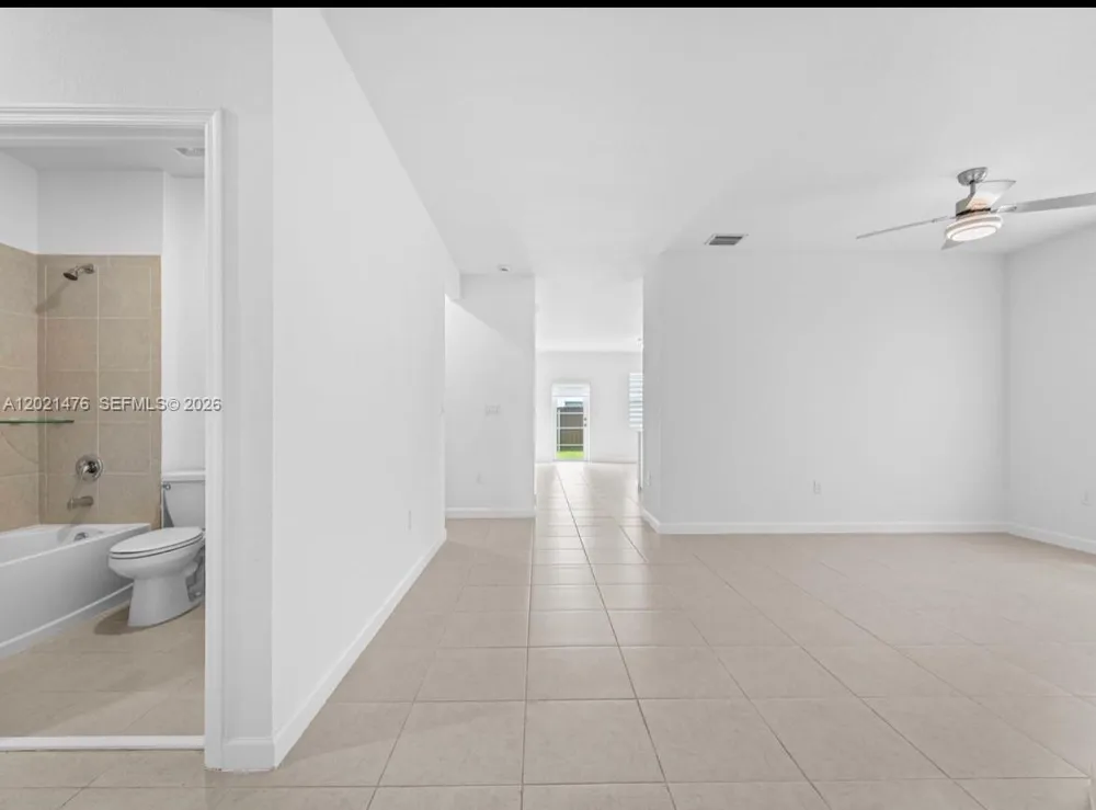 14884 SW 162nd St Miami, FL 33187