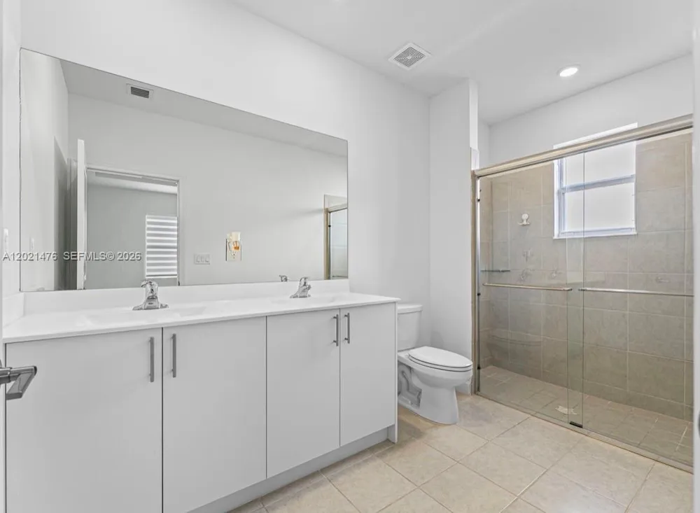 14884 SW 162nd St Miami, FL 33187