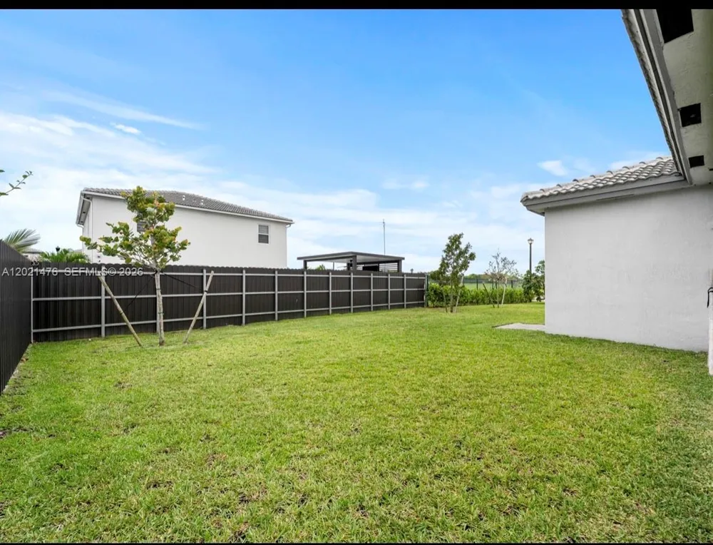 14884 SW 162nd St Miami, FL 33187
