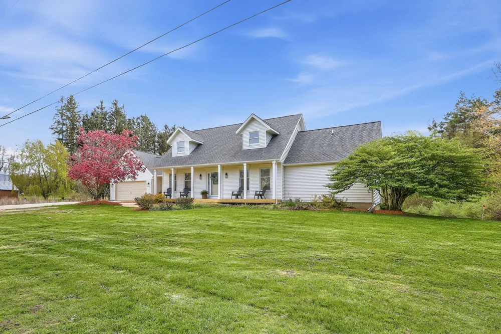 6352 143rd Avenue Laketown Township, MI 49423