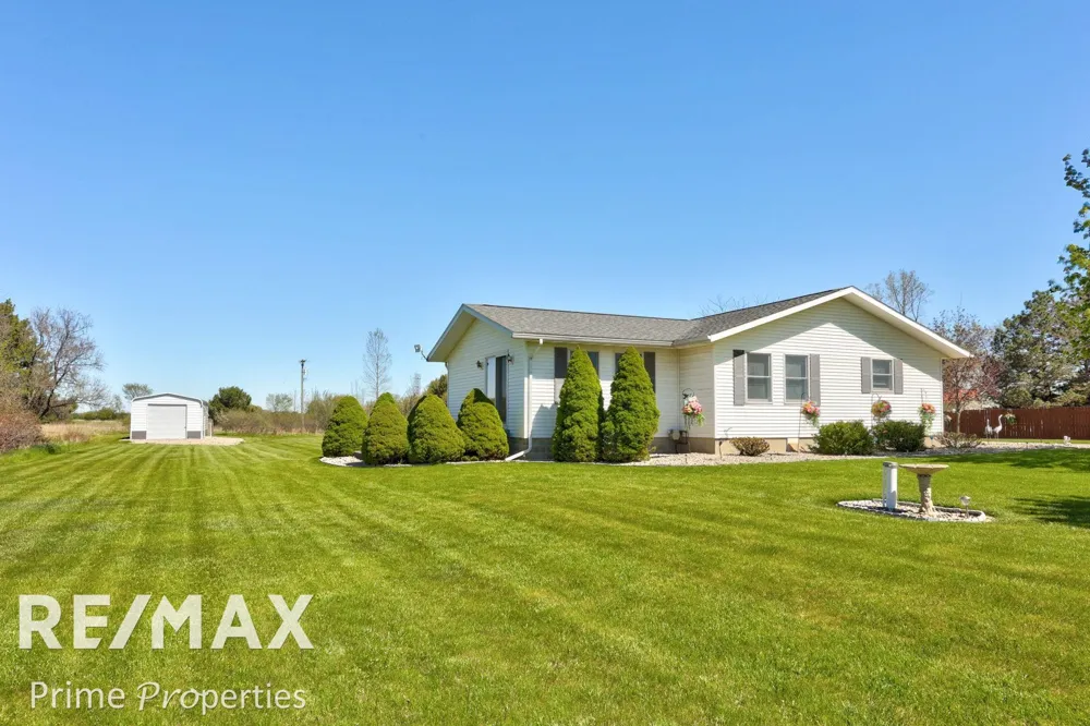 872 Huron Crest Drive Verona Township, MI 48413