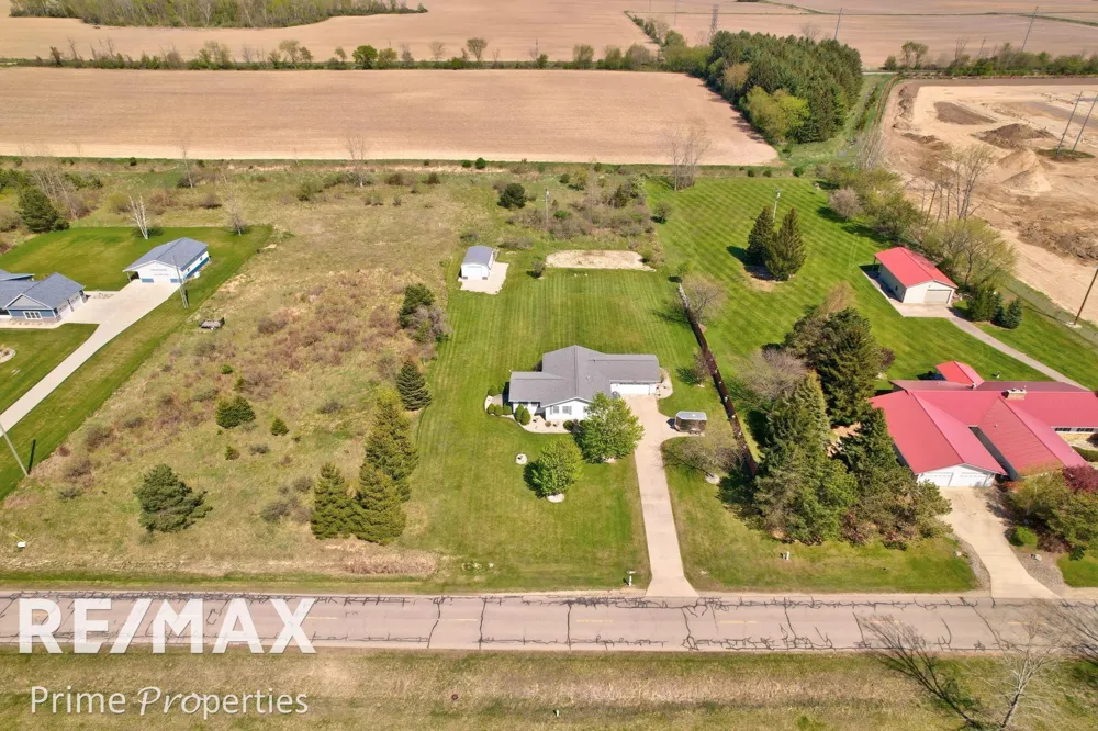 872 Huron Crest Drive Verona Township, MI 48413