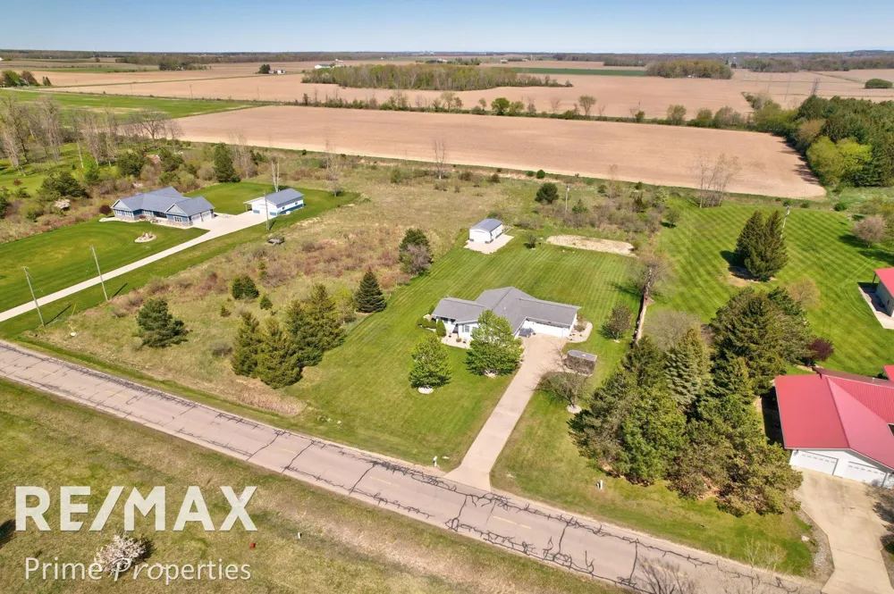 872 Huron Crest Drive Verona Township, MI 48413
